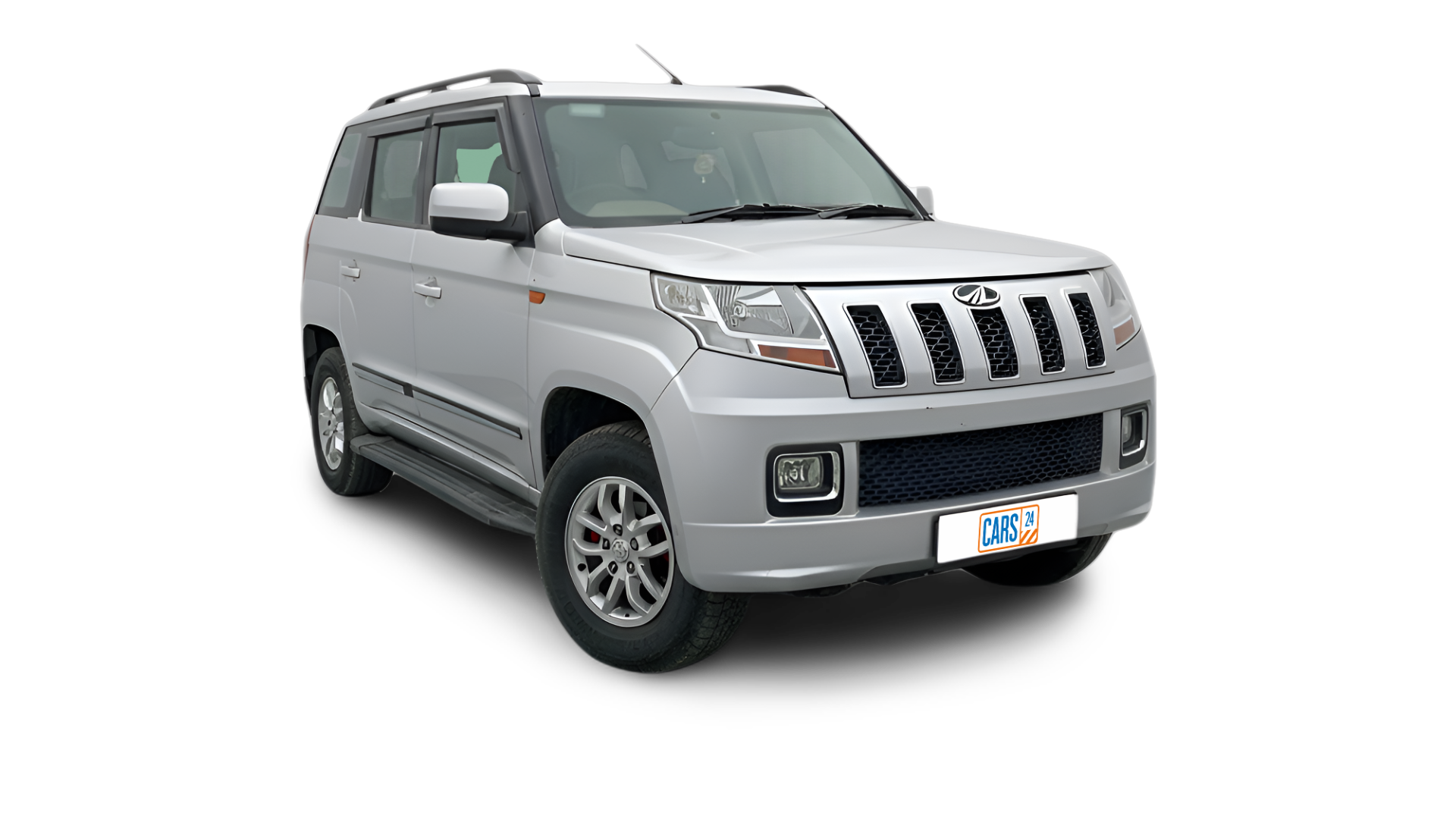 Mahindra TUV300-img